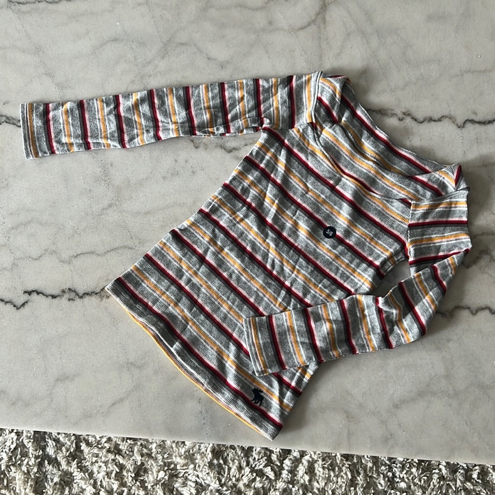 ABERCROMBIE KIDS • GIRLS LONG SLEEVE